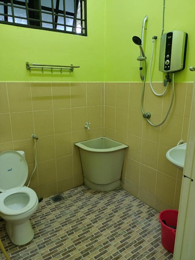 Homestay Jannati Tambun Exterior photo